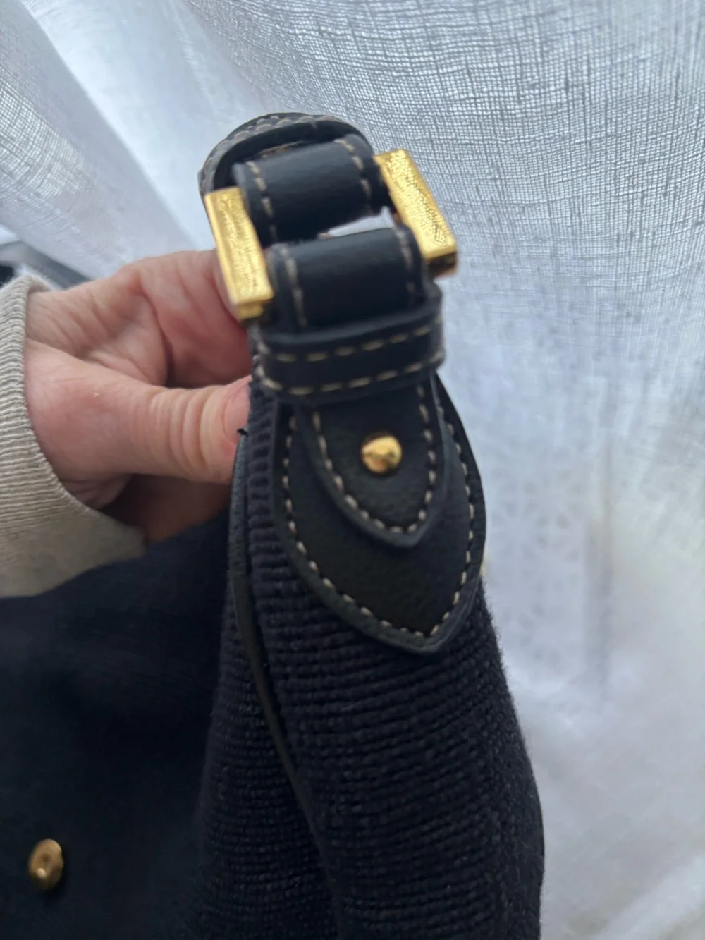 Vintage Etienne Aigner Black Woven Shoulder Bag with Gold hardware EUC